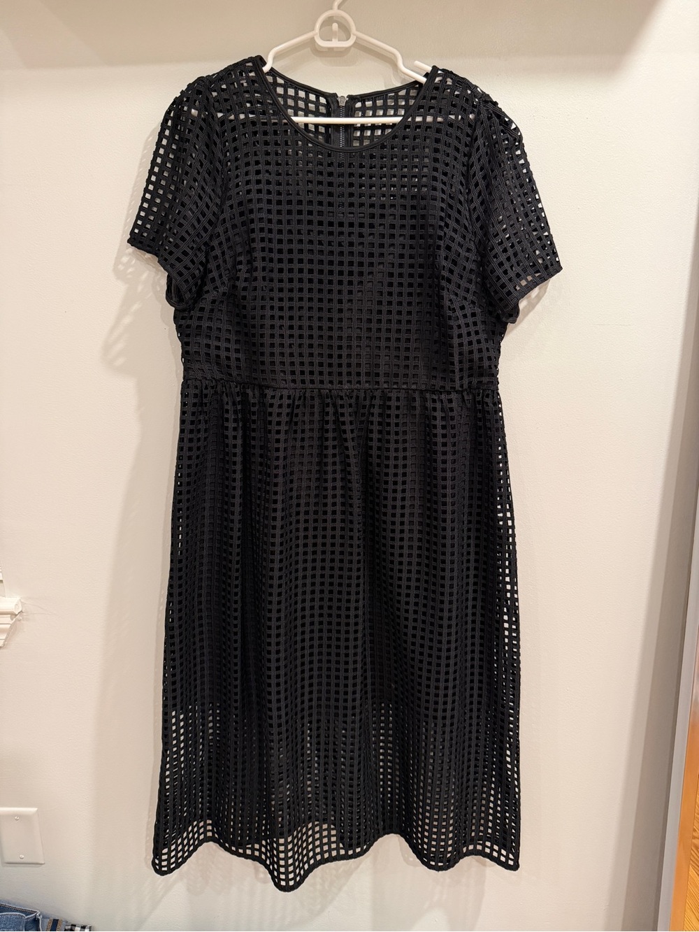 DKNY Black Short-Sleeve Grid Mesh Overlay Ankle Length Dress